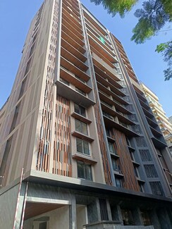 4 BHK + Pooja Room Apartment For Sale in Pali Hill