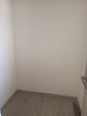  4 BHK Apartment at Pali Hill – for Sale