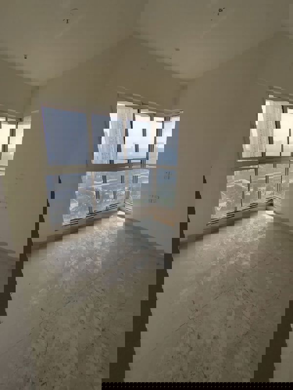 1.5 BHK + Servant Room 555 Sq.Ft. Apartment in Sheth Avante