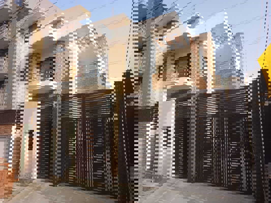 3 BHK + Pooja Room 1600 Sq.Ft. Apartment in AWHO Brahmaputra Apartments