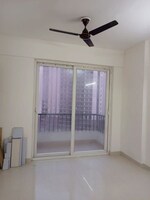 3 BHK 1575 Sq.Ft. Apartment in Amrapali Heartbeat City