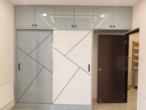 Room in 3 BHK Apartment at Hallmark Treasor, Narsingi – for Rent