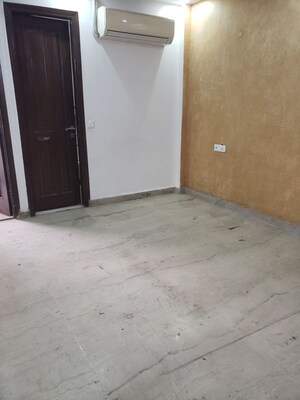 1 RK Builder Floor For Rent in Janakpuri