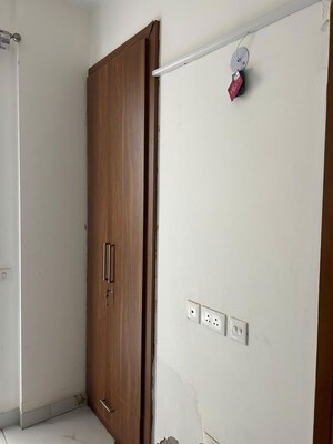 Room in 3 BHK Apartment at Ramprastha Primera, Sector 37d – for Rent