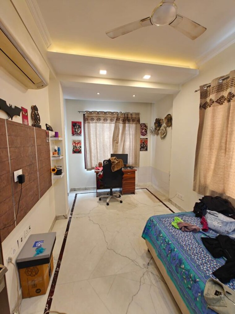 Team Area, sector 40 2.5 Bedroom 1200 Sq.Ft. Builder Floor In Sector 40 Gurgaon 10256317