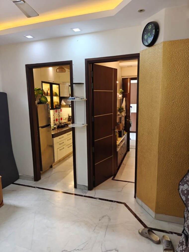 Room, sector 40 2.5 Bedroom 1200 Sq.Ft. Builder Floor In Sector 40 Gurgaon 10256317