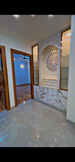 Dining Room in 3 BHK Builder Floor at Vipul World Floors, Sector 48 – for Rent