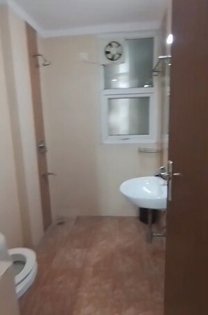 Bathroom in 3 BHK Apartment at Ramprastha City The Edge Towers, Sector 37d – for Rent