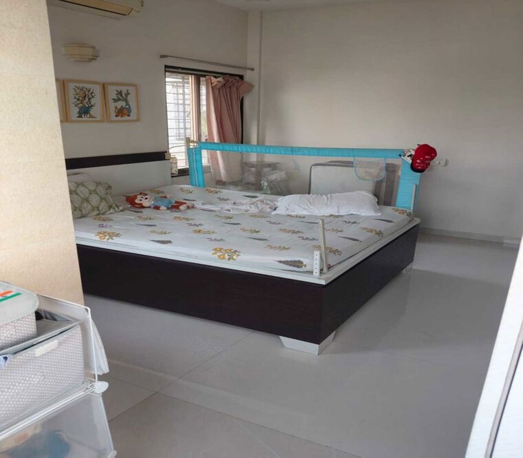 Bedroom, dadar east 1 Bedroom 750 Sq.Ft. Apartment In Dadar East Mumbai 10256374