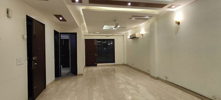 Room, sushant lok i 3 Bedroom 2700 Sq.Ft. Builder Floor In Sushant Lok I Gurgaon 10256365
