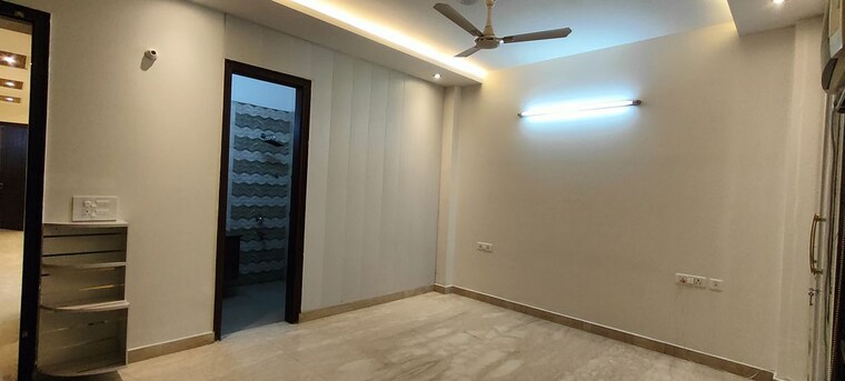 Room, sushant lok i 3 Bedroom 2700 Sq.Ft. Builder Floor In Sushant Lok I Gurgaon 10256365