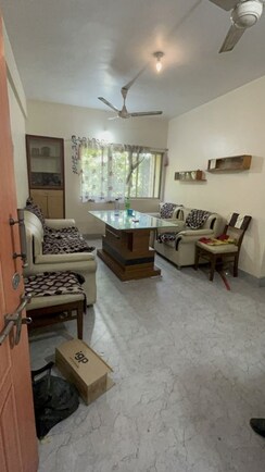 2.5 BHK + Extra Room Apartment For Rent in Mira Road