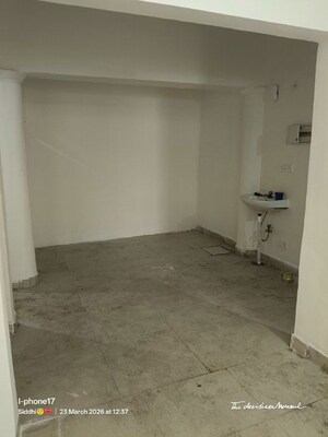 Living Room in 2 BHK Apartment at Mayur Vihar Phase 1 Extension – for Rent