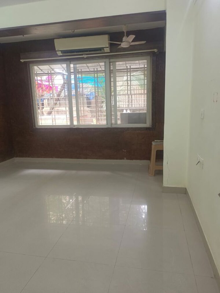 Living Room, andheri west 1 Bedroom 440 Sq.Ft. Apartment In Andheri West Mumbai 9579145