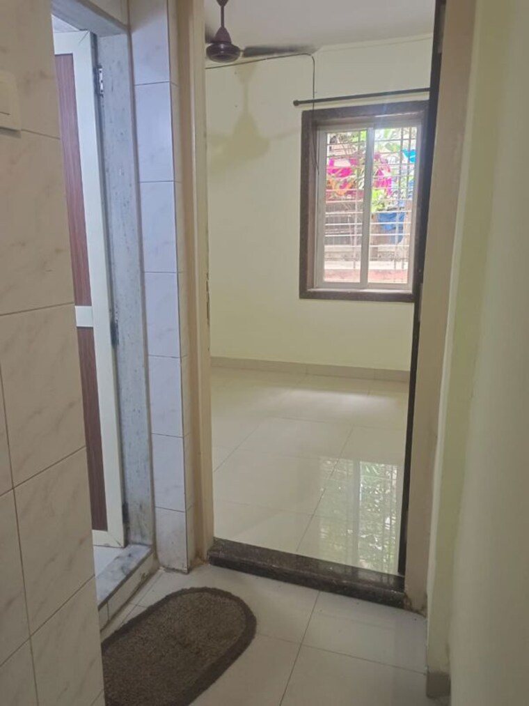 Room, andheri west 1 Bedroom 440 Sq.Ft. Apartment In Andheri West Mumbai 9579145