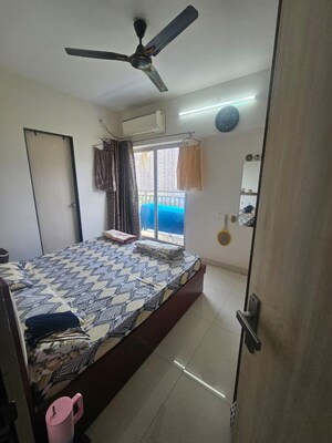 Bedroom in 1 BHK Apartment at Ashar Metro Towers, Vartak Nagar – for Rent