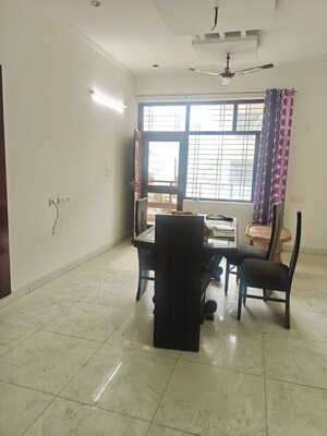 Living Room in 2 BHK Builder Floor at Sector 38 – for Rent