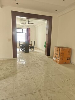 2 BHK + Pooja Room Builder Floor For Rent in Sector 38