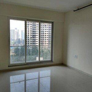 2.5 BHK Apartment For Rent in Lodha Amara, Kolshet Road