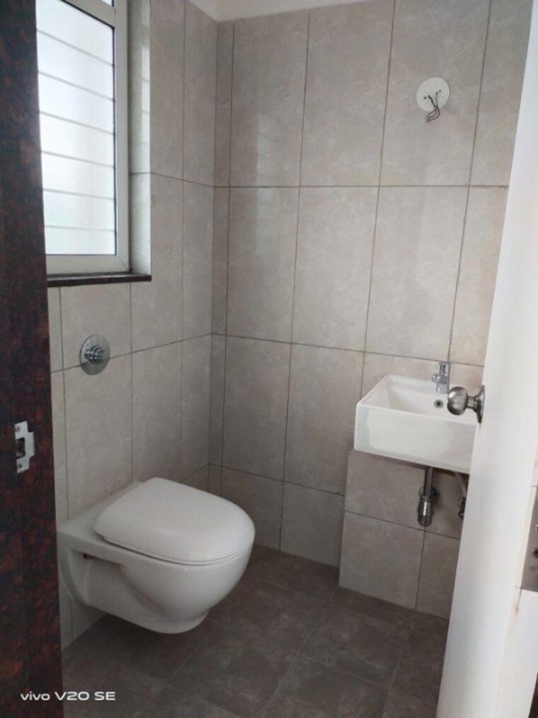 Bathroom, geras-imperium-gateway Commercial Office Space 420 Sq.Ft. In Bhosari Pune 10249226