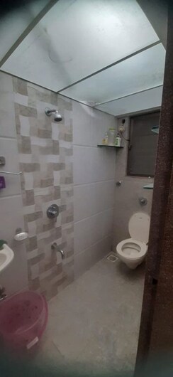 1 BHK + Extra Room Apartment For Sale in Shubh Kamana CHS