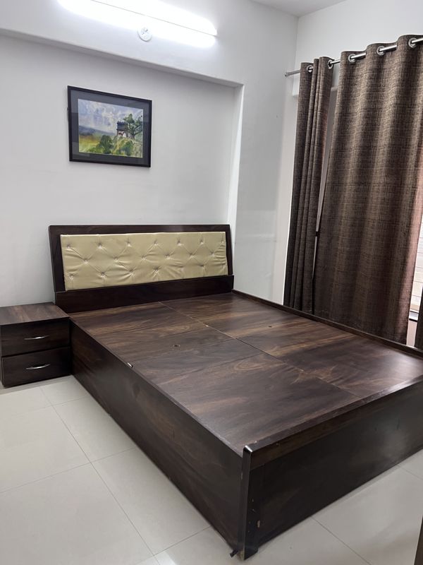 1 BHK + Pooja Room Apartment For Rent in Goel Ganga Amber