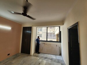 Bedroom in 4 BHK Apartment at Parsvnath Gardenia, Sector 61 – for Sale