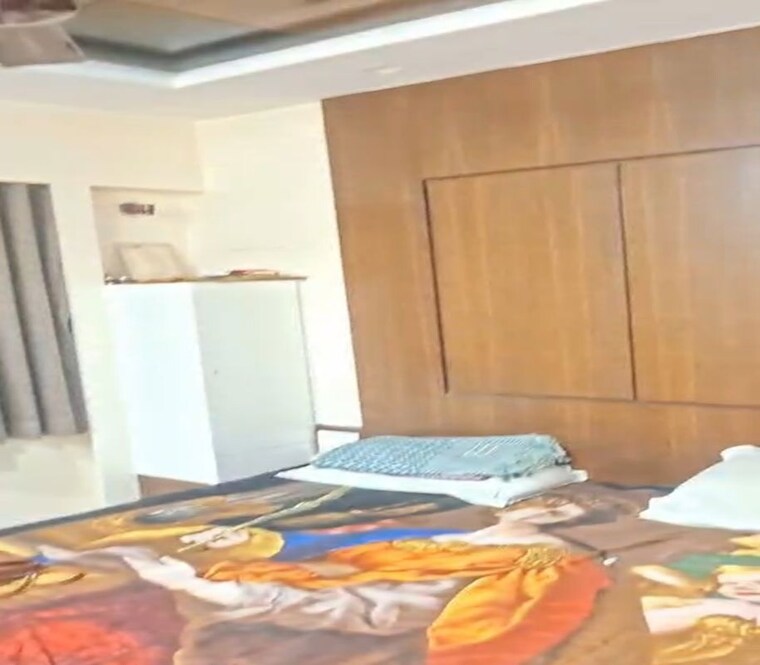 Bedroom, dadar east 2 Bedroom 1000 Sq.Ft. Apartment In Dadar East Mumbai 10256577
