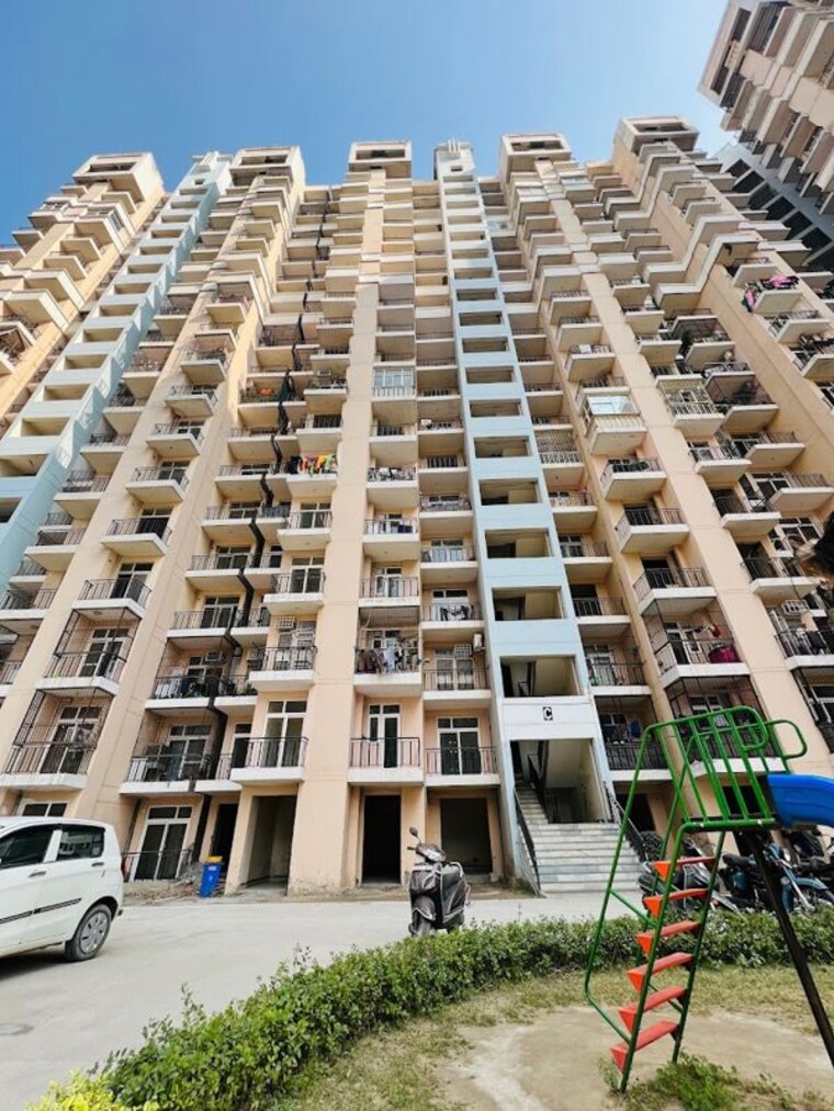 Exterior View, newtech-la-galaxia 2 Bedroom 895 Sq.Ft. Apartment In Surajpur Greater Noida 10256589