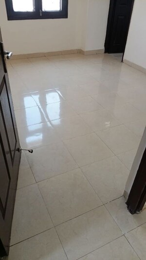 Bathroom in 3 BHK Apartment at Tulip Orange, Sector 70 – for Rent