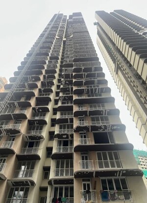 1 BHK Apartment For Rent in Ruparel Sky Green, Kandivali West
