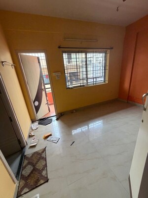 Room in 2 BHK Apartment at Bildens Swarganga, Koramangala – for Rent