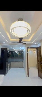 3 BHK 100 Sq.Yd. Builder Floor in Uttam Nagar