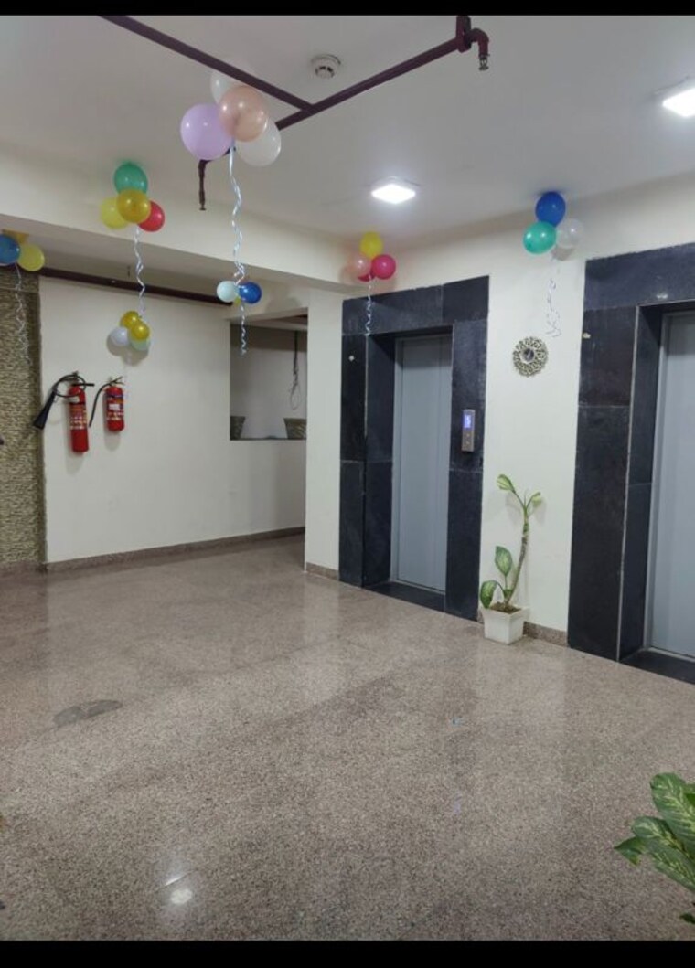 Room, omkar-royal-nest 4 Bedroom 3223 Sq.Ft. Apartment In Tech Zone 4 Greater Noida Greater Noida 10256615
