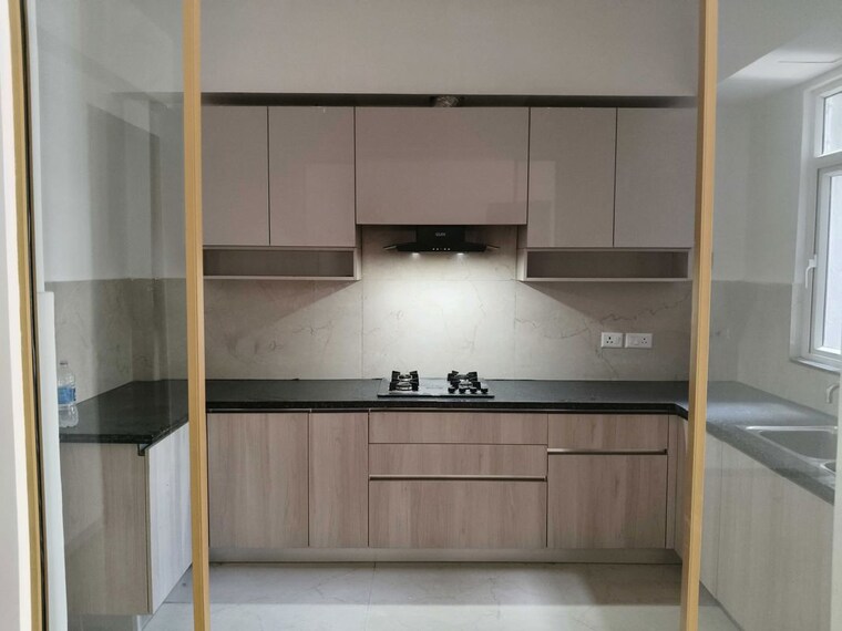 Bathroom, smart-world-orchard 3 Bedroom 1680 Sq.Ft. Apartment In Sector 61 Gurgaon 10256623