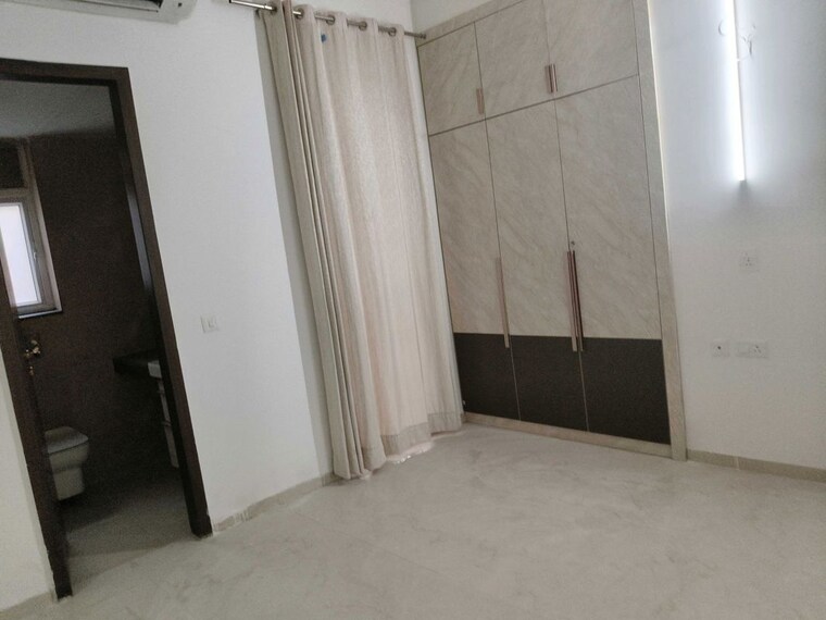 undefined, smart-world-orchard 3 Bedroom 1680 Sq.Ft. Apartment In Sector 61 Gurgaon 10256623