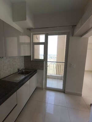 Room in 2.5 BHK Apartment at Godrej Nature Plus, Sohna Sector 33 – for Rent