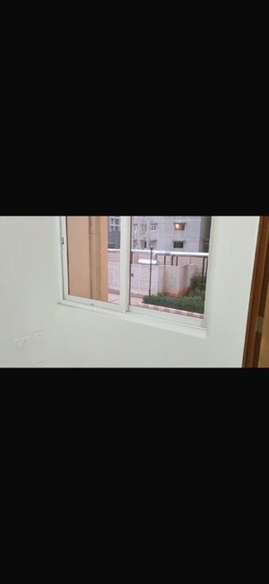 Room in 2 BHK Apartment at Prestige Finsbury Park Hyde, Bagaluru – for Rent