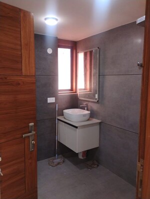 Bathroom in 3 BHK Apartment at Sector 23 Dwarka – for Rent
