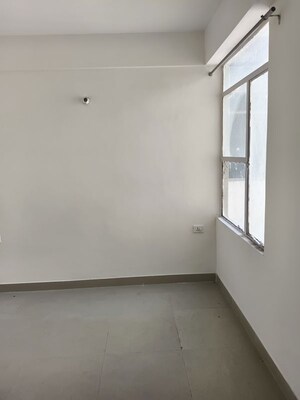 Room in 2 BHK Apartment at Zara Aavaas, Sector 104 – for Rent