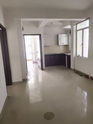 Room in 2 BHK Apartment at Zara Aavaas, Sector 104 – for Rent