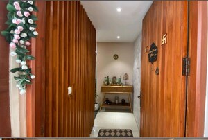 Building Lobby in 3 BHK Apartment at Omaxe Heights, Sector 86 – for Rent