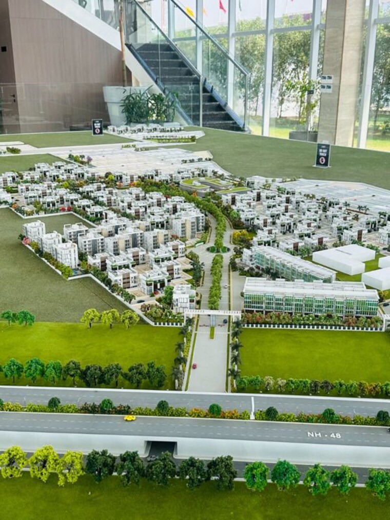 undefined, signature-global-city-of-colours  129 Sq.Yd. Plot In Nh 8 Gurgaon 10256789