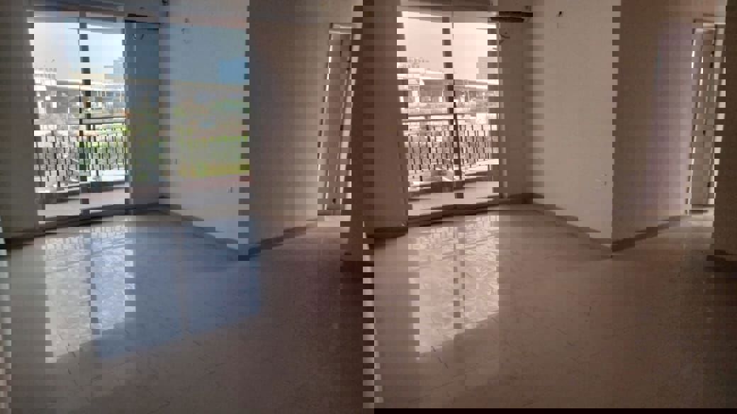 3 BHK + Servant Room 1850 Sq.Ft. Apartment in Pareena Express Heights