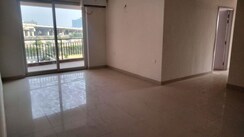 3 BHK + Servant Room Apartment For Rent in Pareena Express Heights