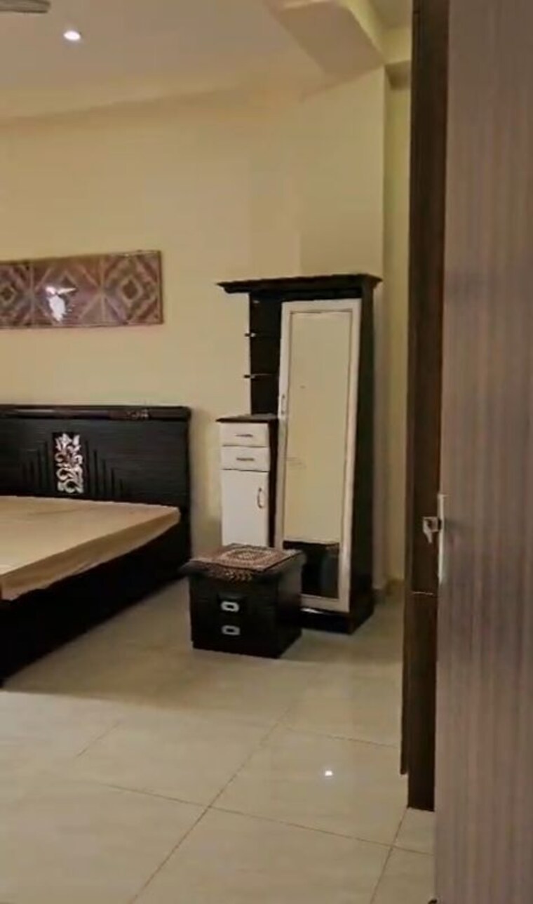 undefined, sector 9 1 Bedroom 1050 Sq.Ft. Independent House In Sector 9 Gurgaon 10256816