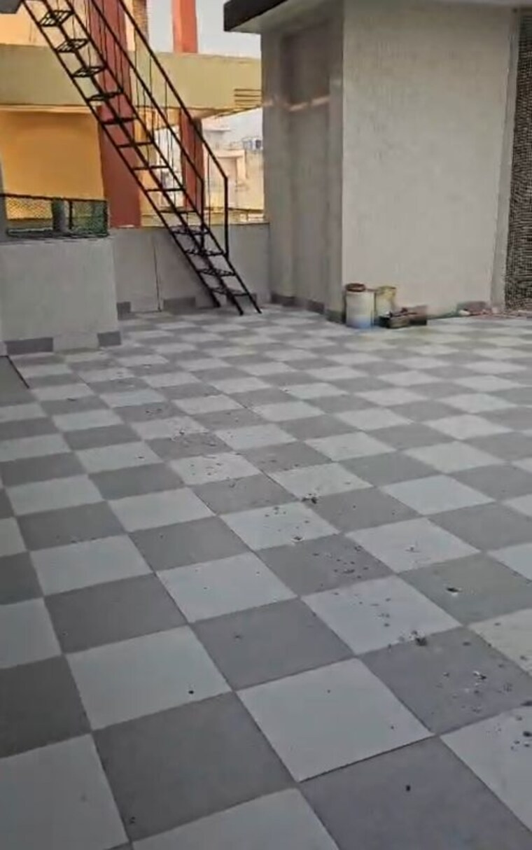 Balcony, sector 9 1 Bedroom 1050 Sq.Ft. Independent House In Sector 9 Gurgaon 10256816