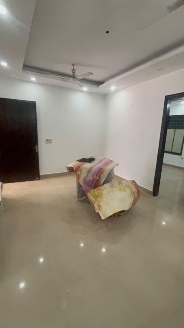 Living Room, ashoka enclave 2 Bedroom 1000 Sq.Ft. Builder Floor In Ashoka Enclave Faridabad 10256854