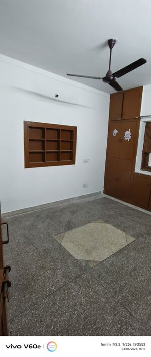 2 BHK Independent House For Rent in Sector 11