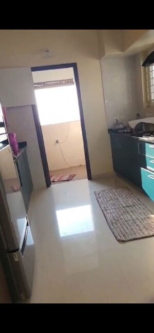 Room in 2 BHK Apartment at DSR RR Avenues, Yelahanka – for Rent